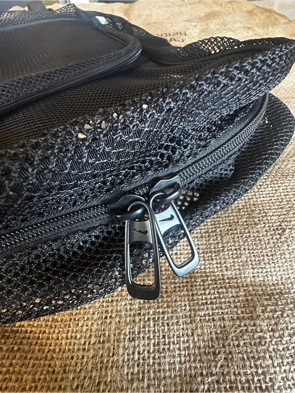 NIKE Black Mesh Men's Backpack with Front Zip Pocket